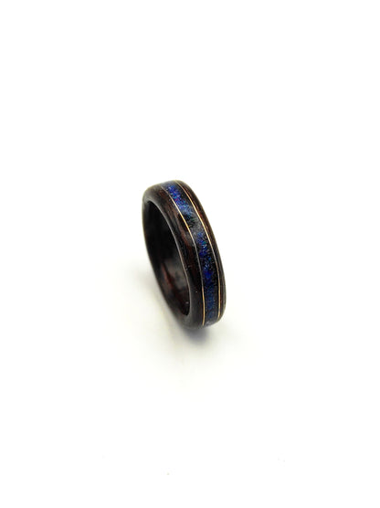 Pierścionek drewniany z opalem – wenge Midnight