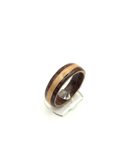 handmade pierścionek z drewna buk i wenge